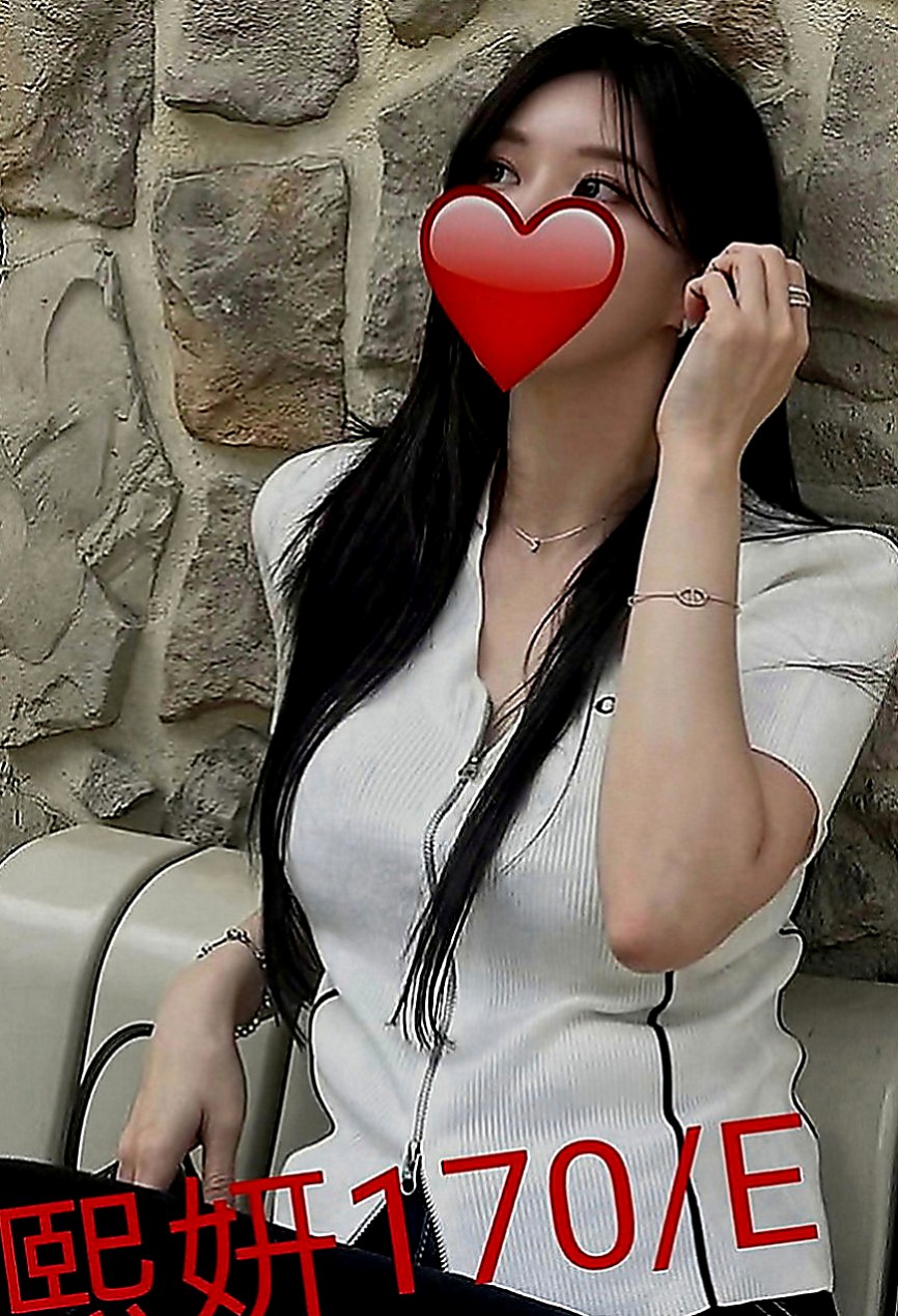 台南找茶：柔君 |健身正妹|164cm|43kg|D罩杯|21歲|齊臀短裙、 滑溜溜的在幫你打個奶泡 深喉 冰火 舌吻，無套吹，
